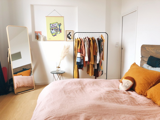 Good Vibrations Record Player Illustrated Wall Art Print